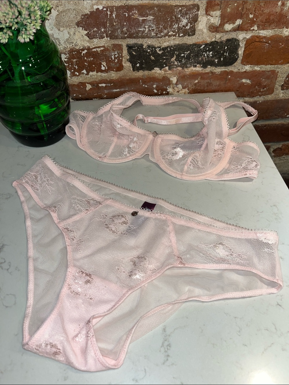 ADORE ME  pantie and Bra  34A pantie S